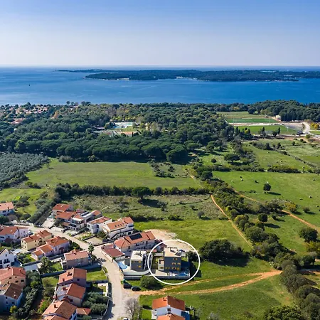 Palatium I Villa